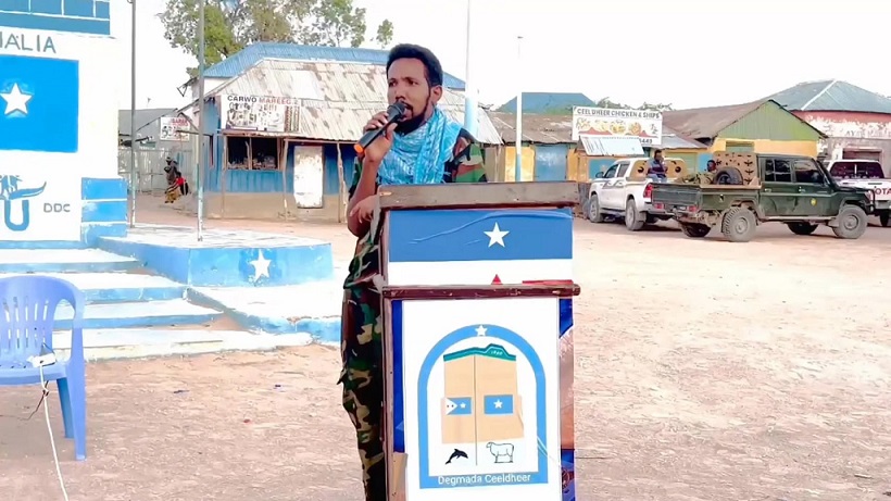 Yaasiin Farey oo ka hadlay Ceeldheer.jpg